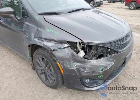 2020 Chrysler Pacifica Awd Launch Edition from USA, damaged, VIN 2C4RC3BG5LR263931